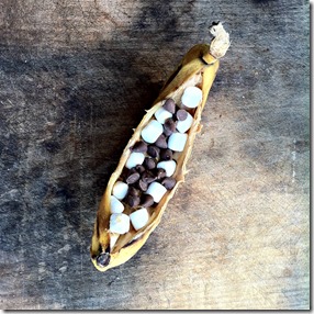 banana boats with peanut butter marshmallows and chocolate chips