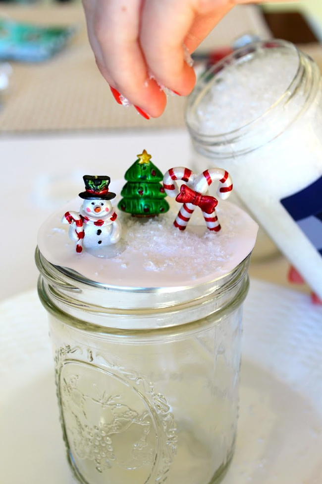 making snow globe jars