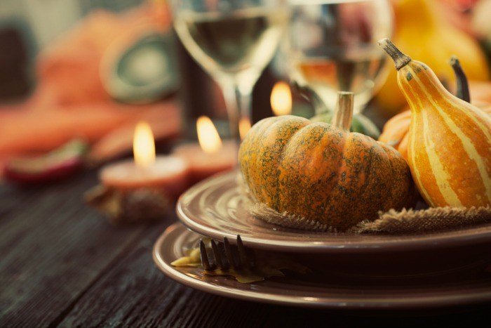 host thanksgiving on a budget