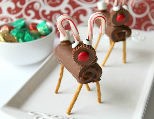 Reindeer Candy Cane Pudding Cups