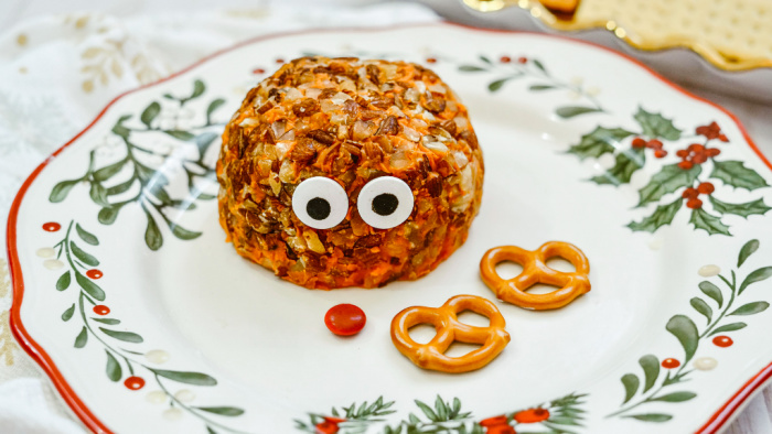 adding eyes to Rudolph cheeseball