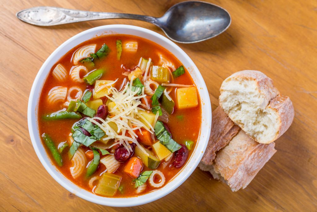 vegetable minestrone with beans and pasta